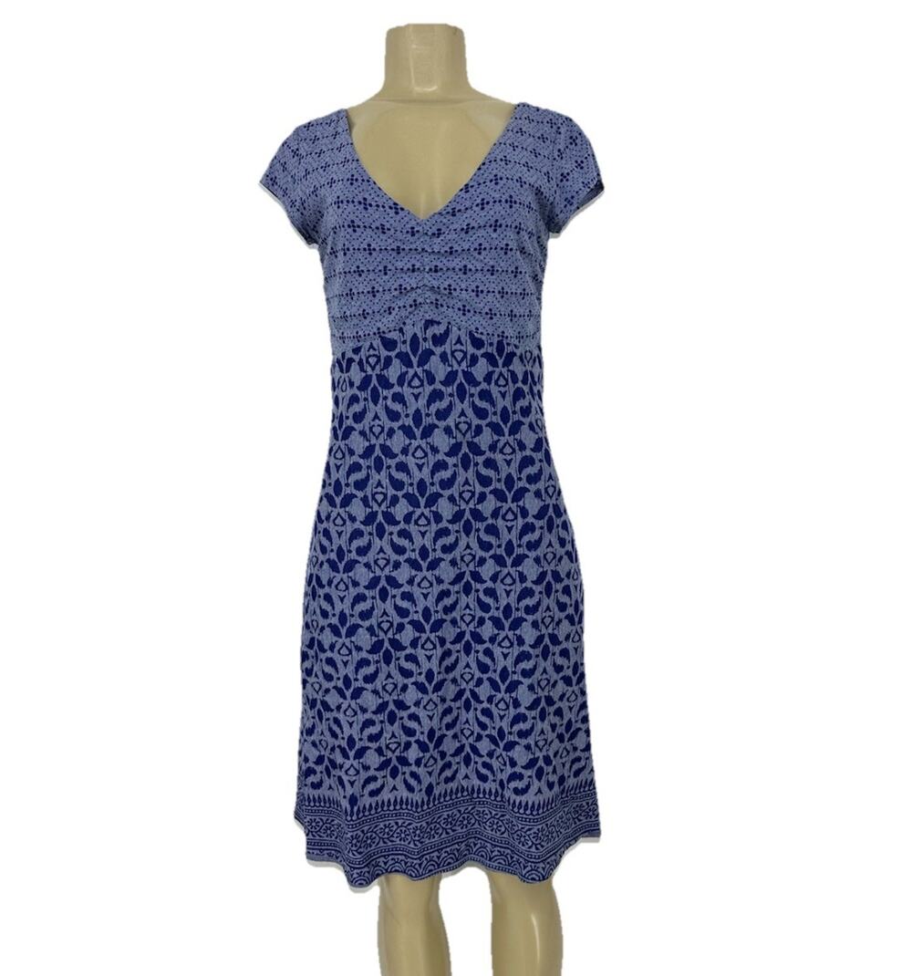 Athleta Small Tall Women Periwinkle Blue patterned summer dress V-neck 31-18